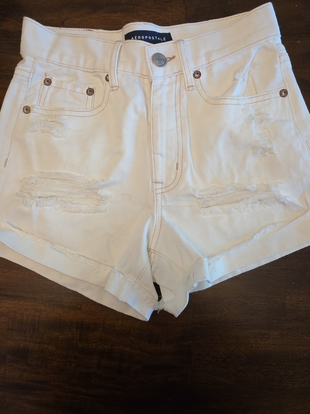 Aeropostale White High-Rise Denim Mom Shorts - Size 00